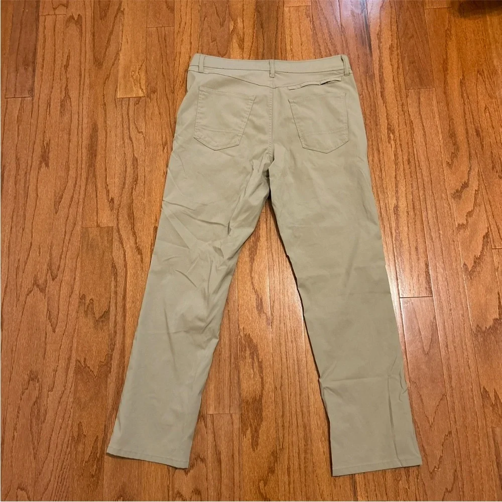 Sold - Picture 4 of 9